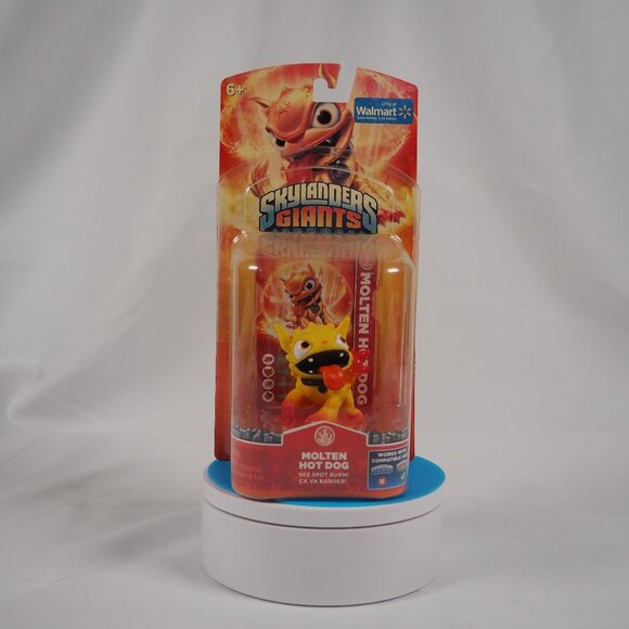 Skylanders Giants Walmart Exclusive Molten Hot Dog Figure - Sizzling Hot! - Picture 1 of 2